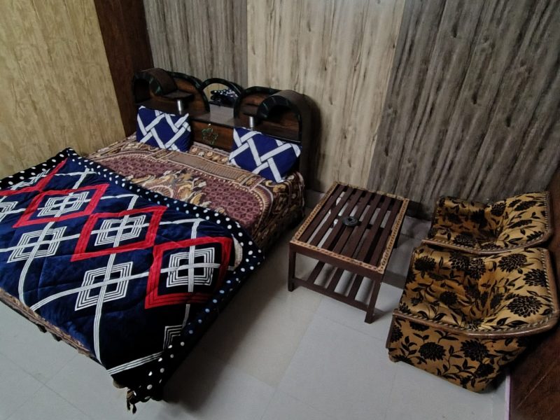 Chacha Sip N Dine Home Stay Deluxe Room